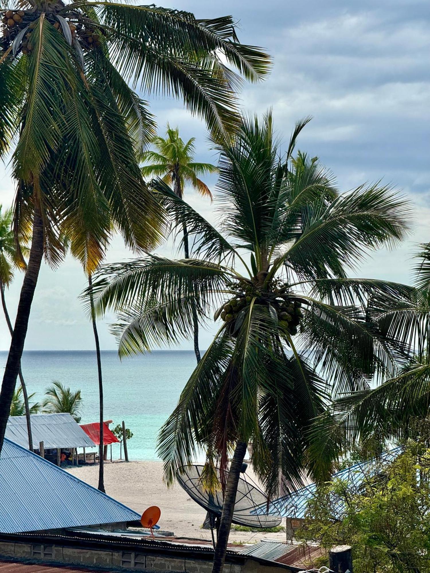 Rafiki Hotel Nungwi Beach Экстерьер фото