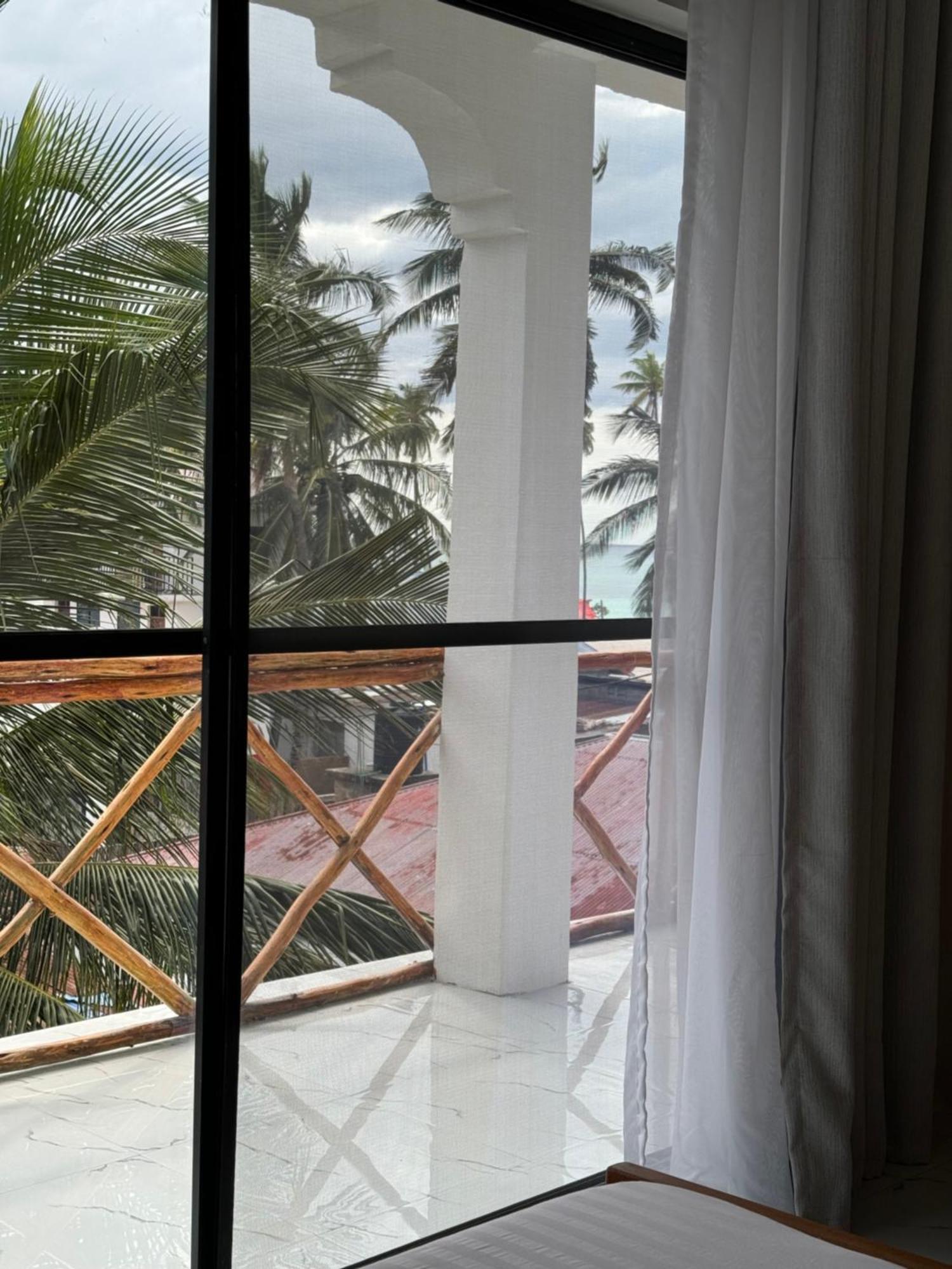Rafiki Hotel Nungwi Beach Экстерьер фото