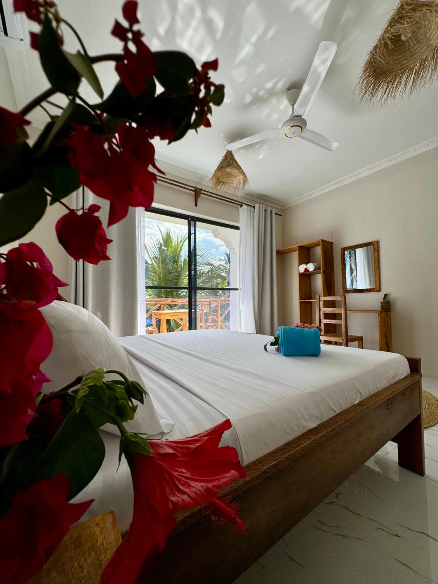 Rafiki Hotel Nungwi Beach Экстерьер фото