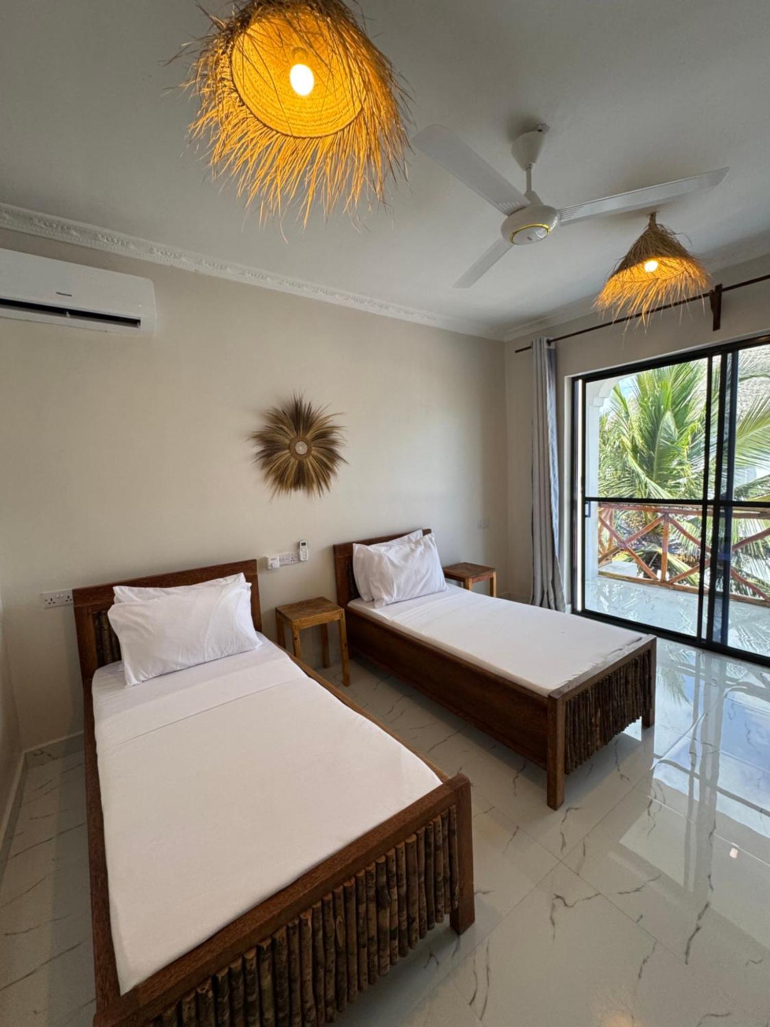 Rafiki Hotel Nungwi Beach Экстерьер фото